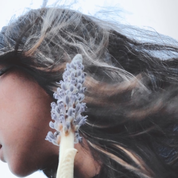 Meet your Posher, Lee - Picture 1 of 1